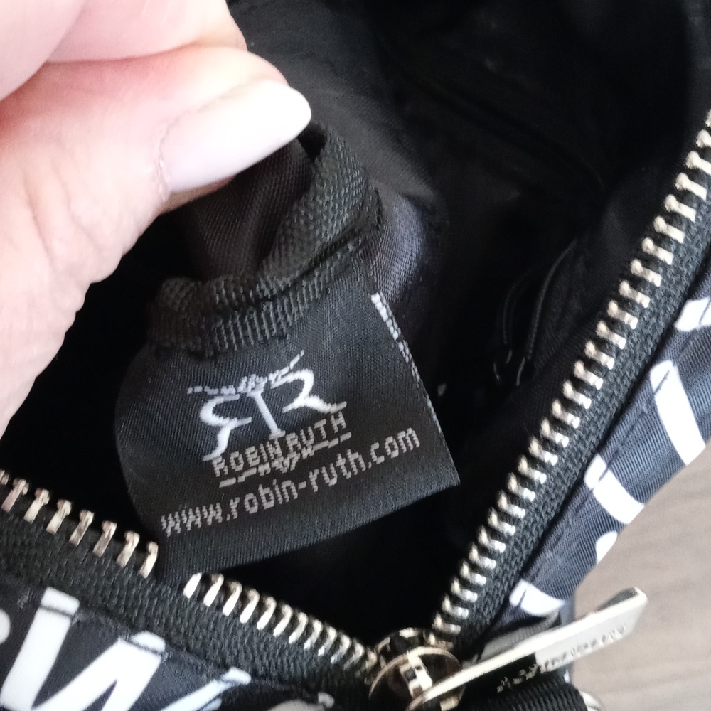 Robin Ruth Crossbody Bag - Picture 9 of 13